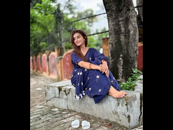  alt="Akshara Singh"