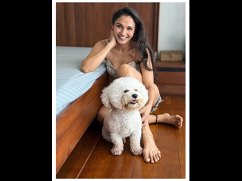  alt="Andrea Jeremiah"