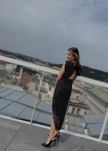 Eva Decastelo