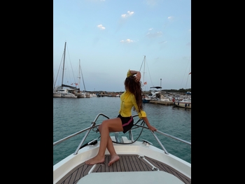  alt="Mariana Goldfarb"