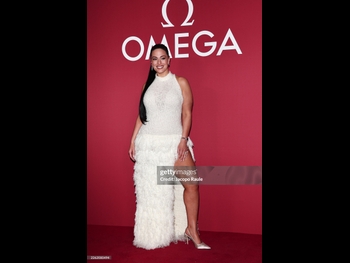  alt="Ashley Graham"