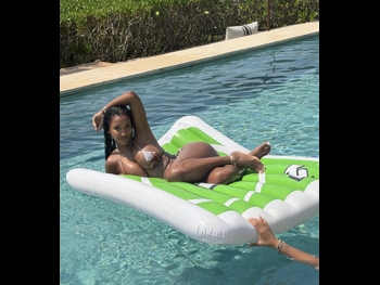  alt="Bernice Burgos"