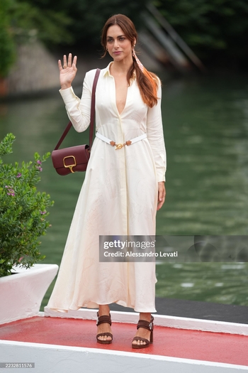 Miriam Leone