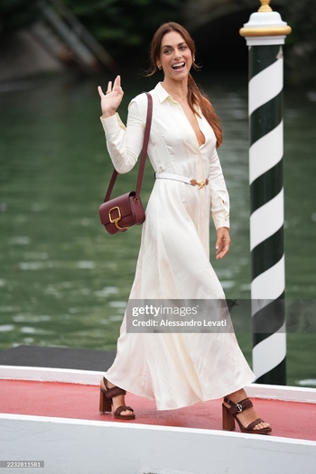Miriam Leone