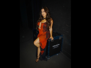  alt="Lauren Jauregui"
