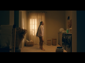  alt="Halle Bailey"
