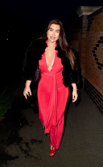 Lauren Goodger