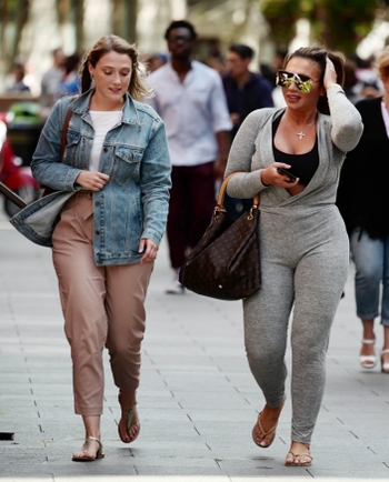 Lauren Goodger