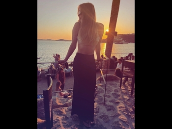  alt="Vera Brezhneva"