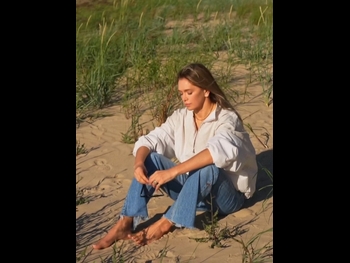  alt="Vera Brezhneva"