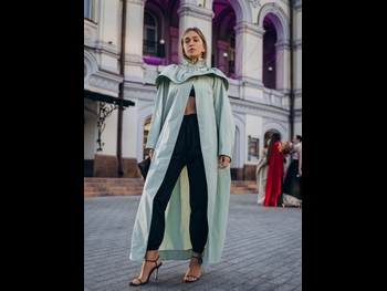  alt="Vera Brezhneva"