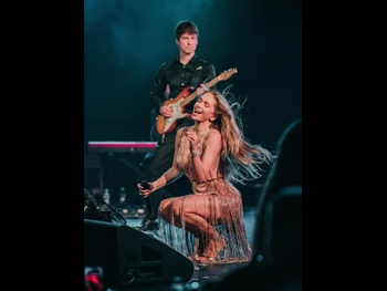  alt="Vera Brezhneva"