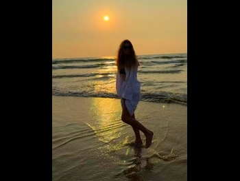  alt="Vera Brezhneva"