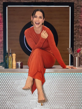 Carmen Villalobos