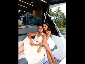  alt="Carmen Villalobos"