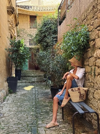 Juliana Awada