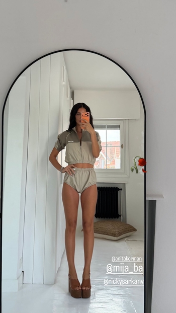 Zaira Nara