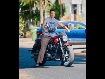  alt="Drew Starkey"