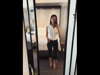  alt="Megan Olivi"