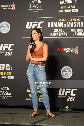 Megan Olivi