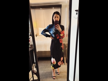 alt="Megan Olivi"