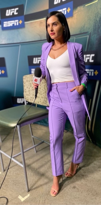 Megan Olivi