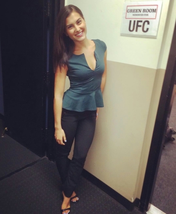 Megan Olivi