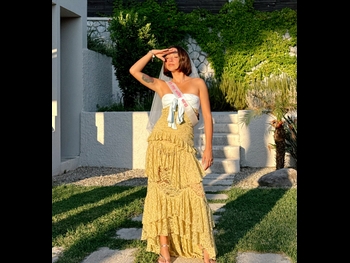  alt="Zeynep Bastik"