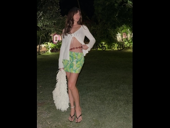  alt="Isis Valverde"