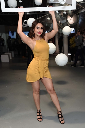 Francia Raisa