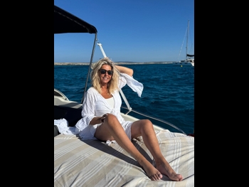  alt="Caroline Mageridon"