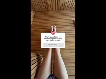  alt="Hailee Steinfeld"