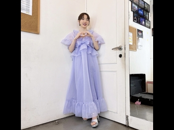  alt="Kana Hanazawa"