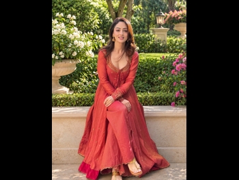  alt="Sandeepa Dhar"
