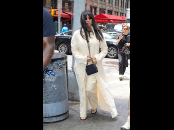  alt="Kourtney Kardashian"