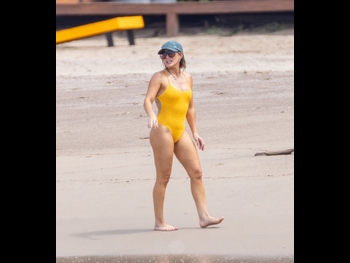  alt="Hilary Duff"