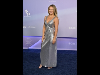  alt="Hilary Duff"