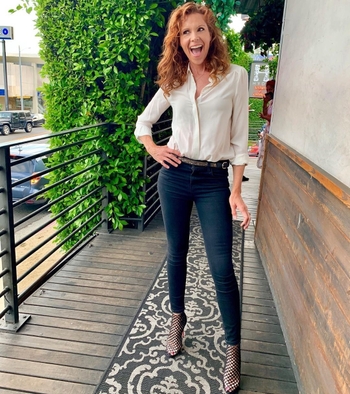 Robyn Lively