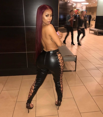 Alexis Skyy