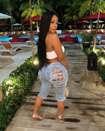 Alexis Skyy