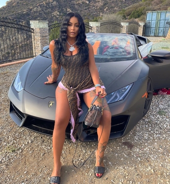 Alexis Skyy