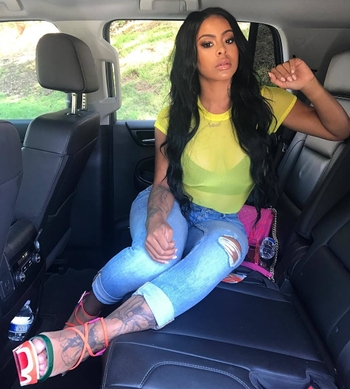 Alexis Skyy