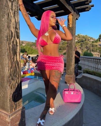 Alexis Skyy