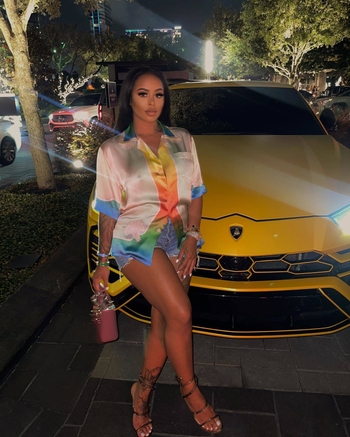 Alexis Skyy