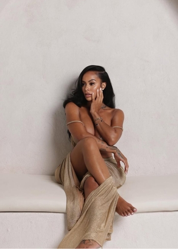 Alexis Skyy