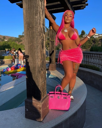 Alexis Skyy