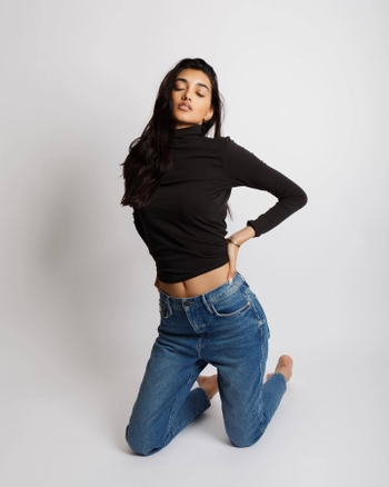 Neelam Gill