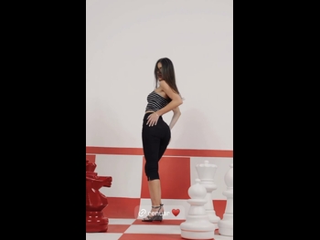  alt="Yael Shelbia"