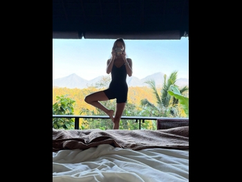  alt="Lily Chee"