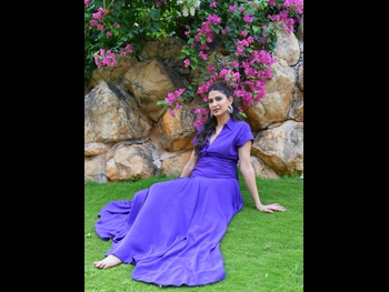  alt="Aahana Kumra"